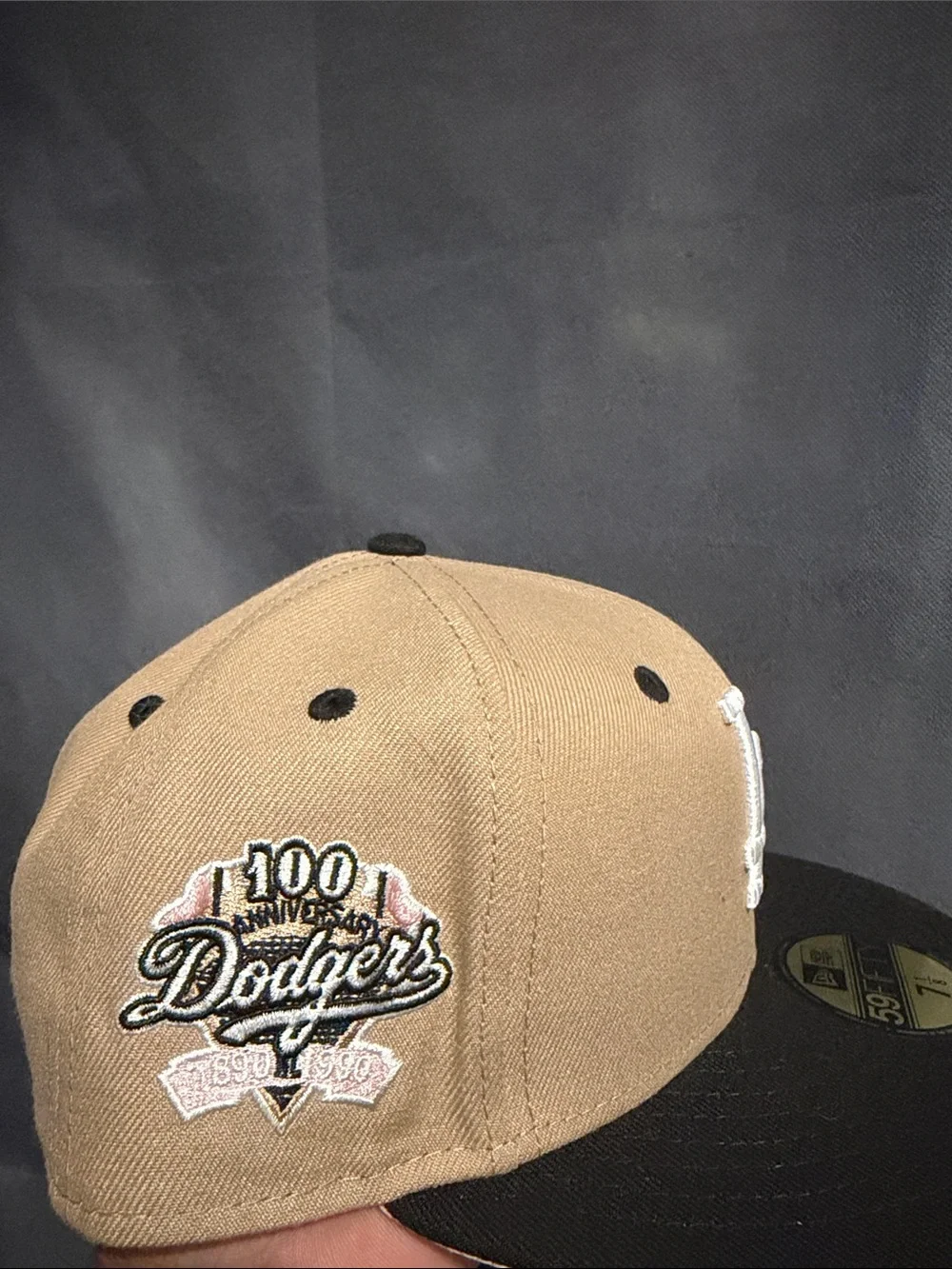 New Era Two-Tone LA 59FIFTY Fitted Cap in Khaki and Black